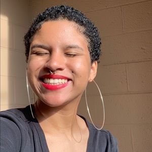 Meet your Posher, Gabrielle